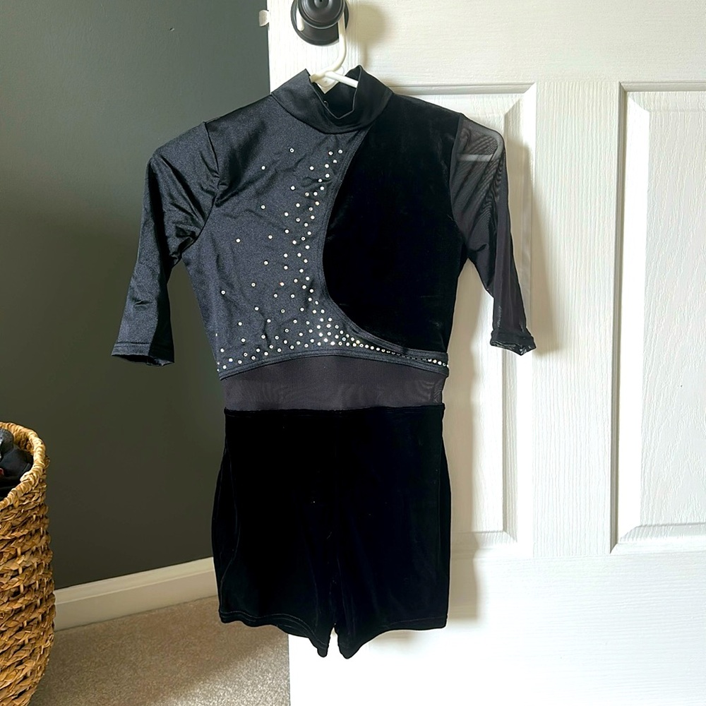 Dance costume